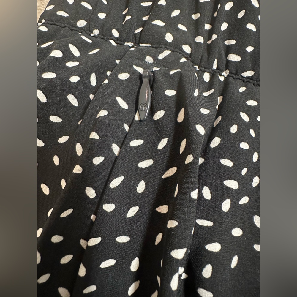 Talbots Lightweight Stretch Skort - Dash Dot - image 8